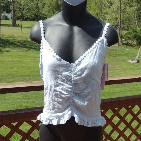 Crave Fame Tops - Crave Fame Light Blue Daisy Crop Tank Top with Size Large